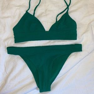 NEVER WORN Zara Bikini Set - SMALL top, MEDIUM bottom